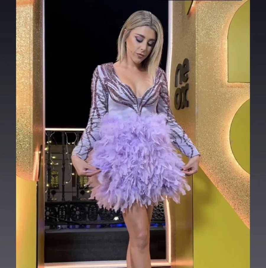 Referencia visual de un look de Campanadas 2023